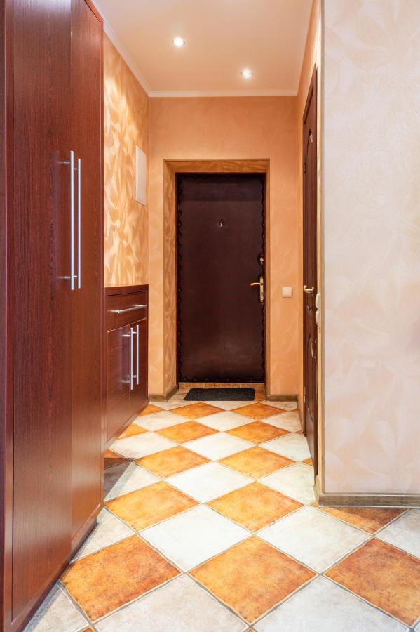 Apartment Triokhsviatytelskaya Street 3 키예프 외부 사진