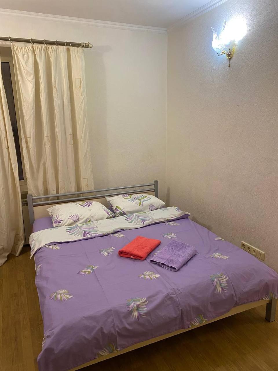 Apartment Triokhsviatytelskaya Street 3 키예프 외부 사진